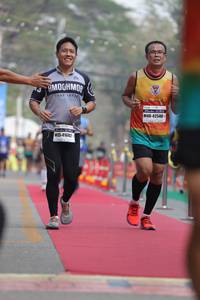 BIB: 42540, 41602
                            <button type="button" onclick="openModal(8096460)" class="btn btn-primary btn-sm float-right btn-popup" data-toggle="modal" data-target=".modal-high-quality">
                        <i class="fas fa-shopping-cart"></i> Add to Cart
                    </button>
                                            <button type="button" onclick="isThisMe(8096460, true)" class="btn btn-success btn-sm float-right btn-popup btn-isme hidden" data-toggle="tooltip" data-placement="bottom" title="นี่คือรูปของคุณใช่ไหม คลิกที่นี่เพื่อเอาเข้าอัลบั้ม">
                        <i class="fas fa-plus"></i> Add to album
                    </button>
                    <button type="button" onclick="isThisMe(8096460, false)" class="btn btn-warning btn-sm float-right btn-popup btn-isnotme hidden">
                        <i class="fas fa-ban"></i> Remove from album
                    </button>
